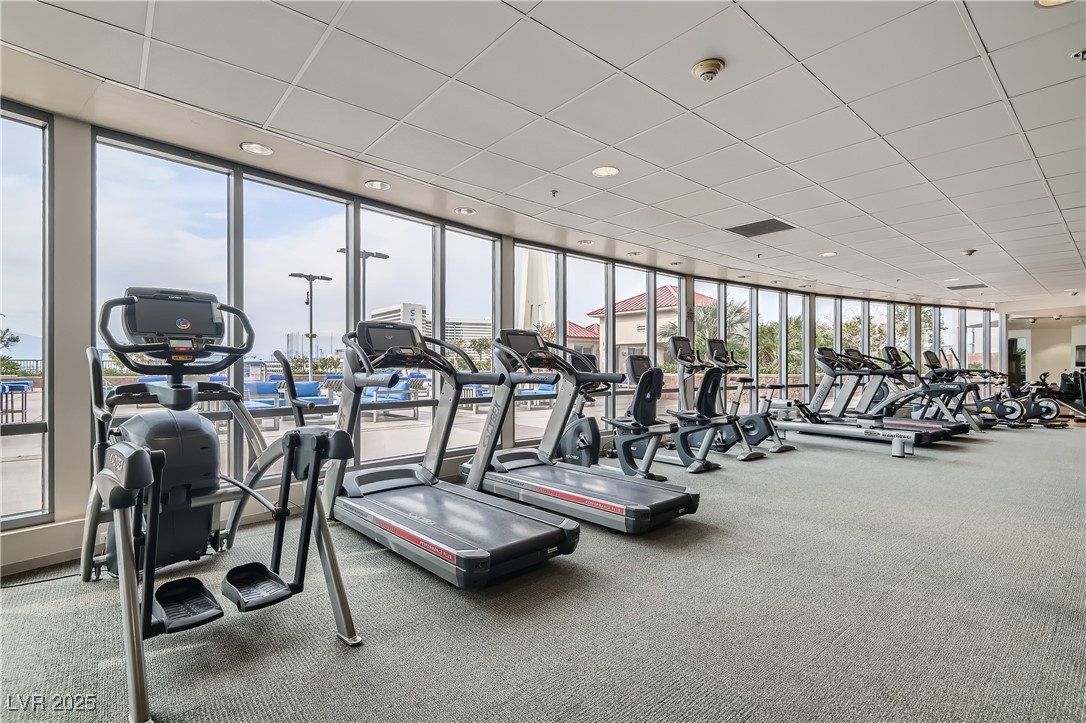 200 West Sahara Avenue 1102