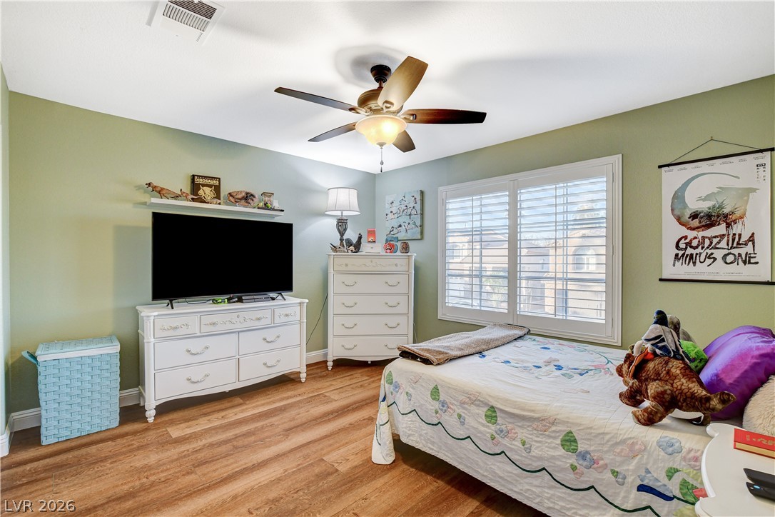 10133 Hill Country Avenue