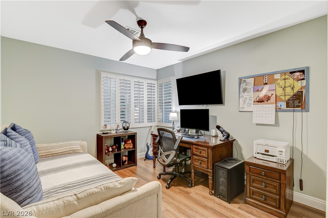 10133 Hill Country Avenue