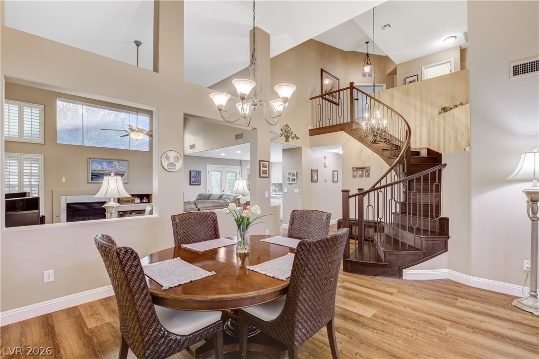 10133 Hill Country Avenue