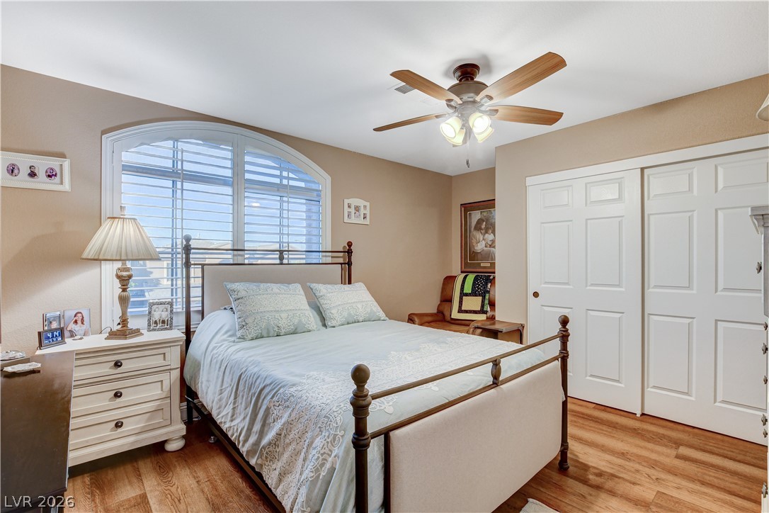 10133 Hill Country Avenue