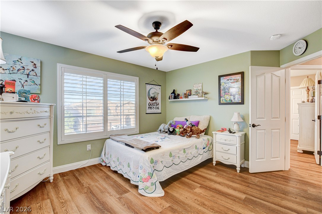 10133 Hill Country Avenue