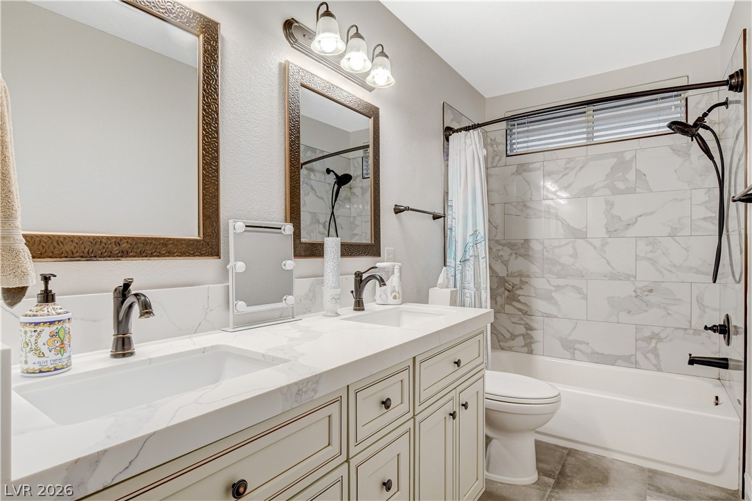 10133 Hill Country Avenue