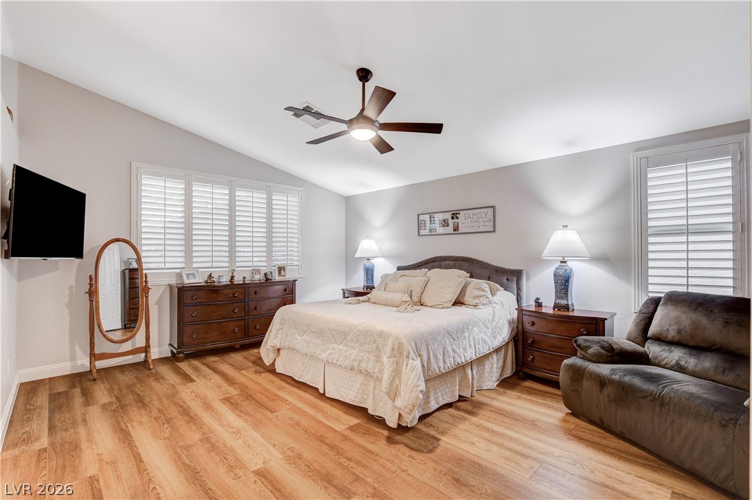 10133 Hill Country Avenue