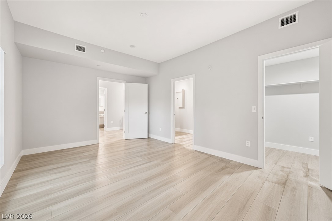 8925 West Flamingo Road 207