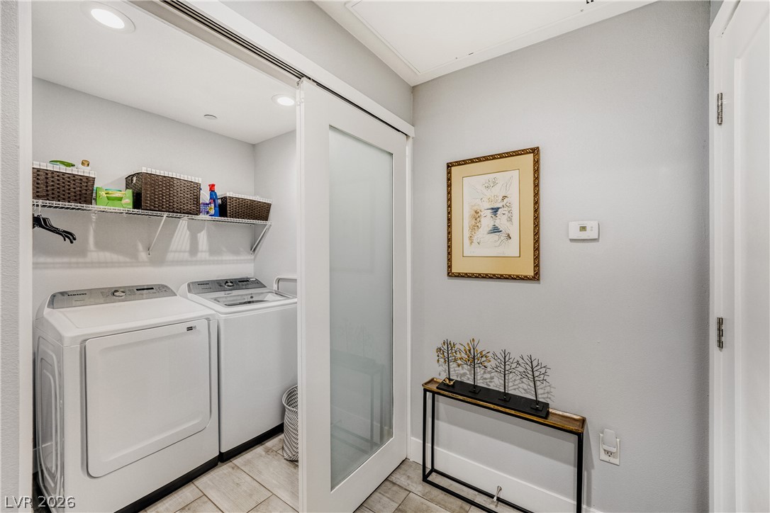 8925 West Flamingo Road 207