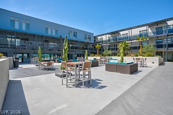 8925 West Flamingo Road 207