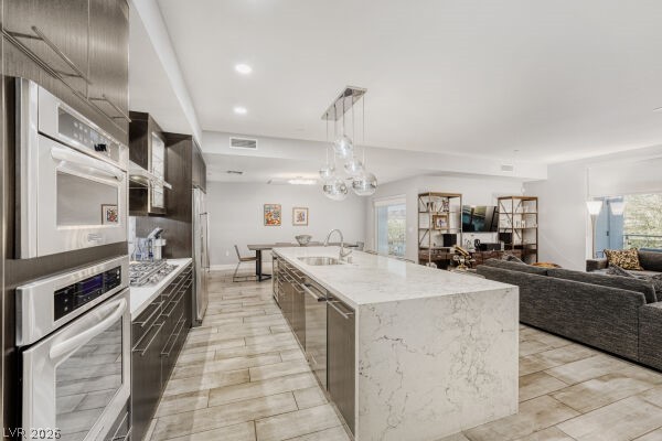 8925 West Flamingo Road 207