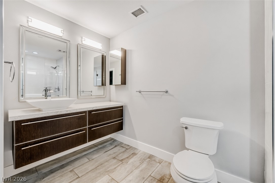 8925 West Flamingo Road 207