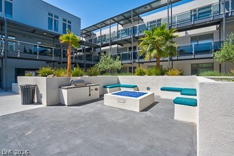 8925 West Flamingo Road 207