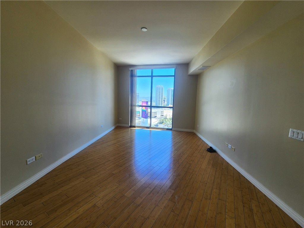 200 West Sahara Avenue 1705