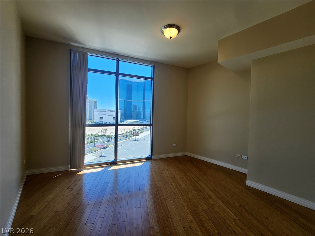 200 West Sahara Avenue 1705