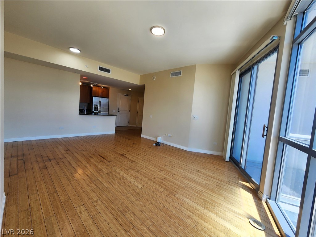 200 West Sahara Avenue 1705