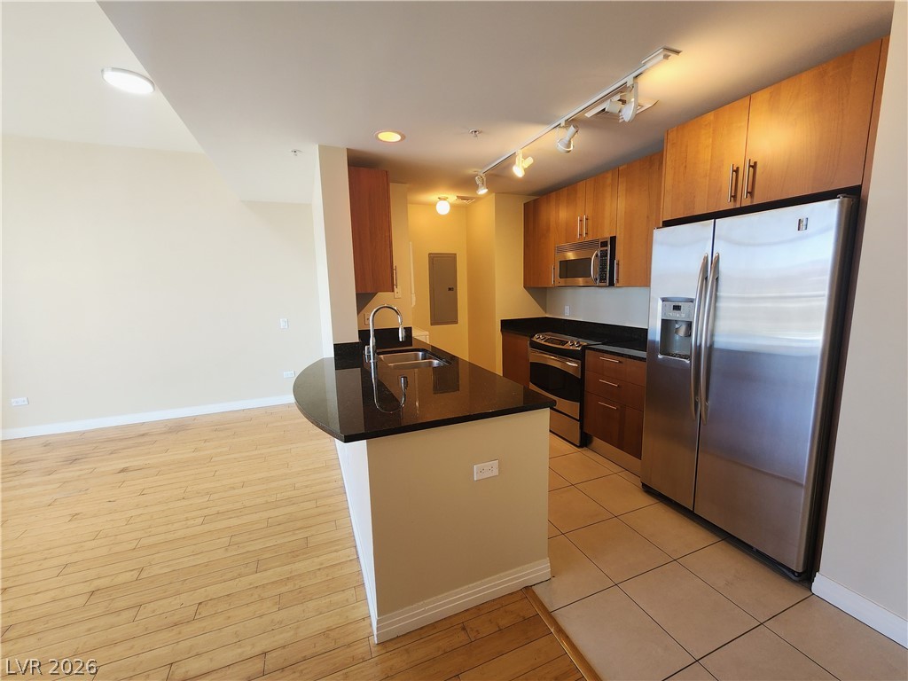 200 West Sahara Avenue 1705