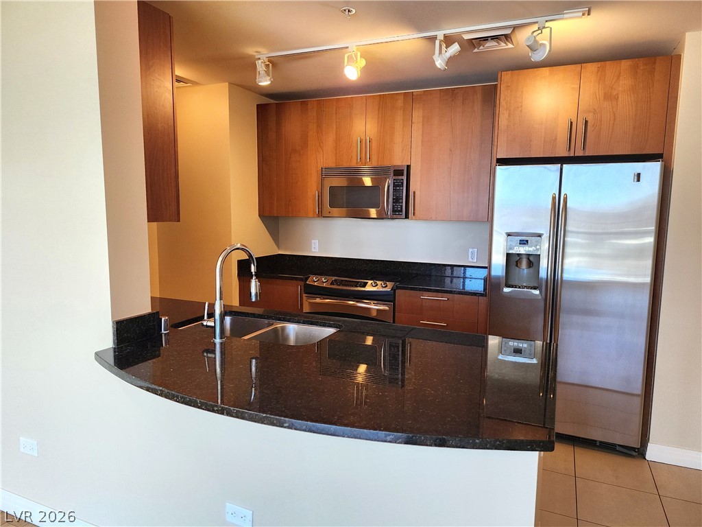 200 West Sahara Avenue 1705
