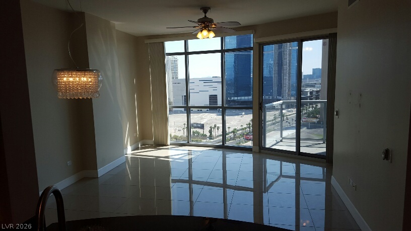200 West Sahara Avenue 2004