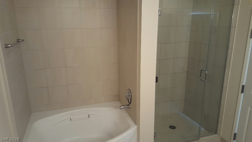 200 West Sahara Avenue 2004