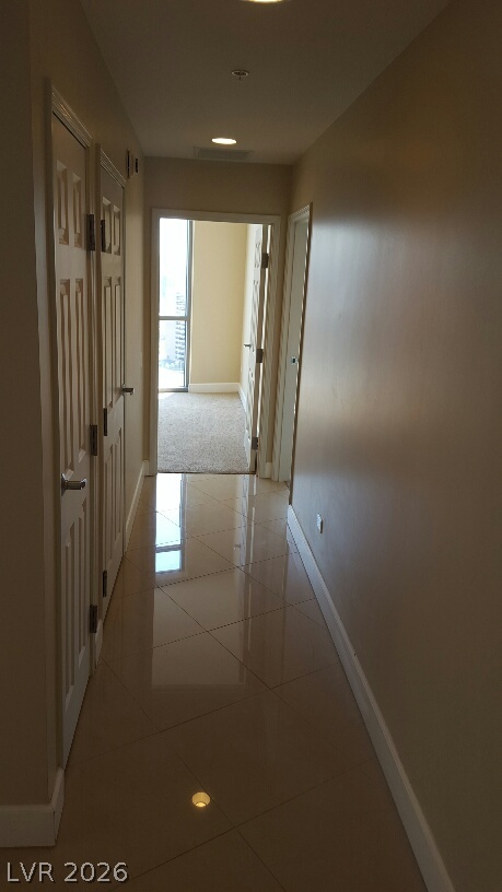 200 West Sahara Avenue 2004