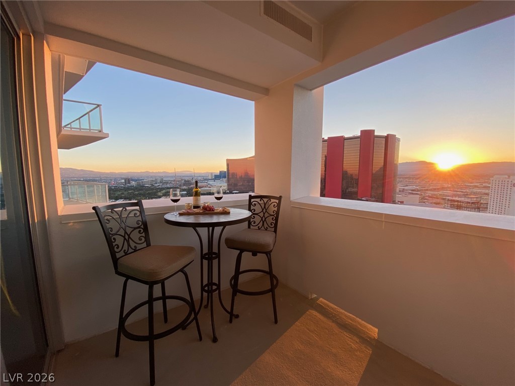2700 South Las Vegas Boulevard 3210