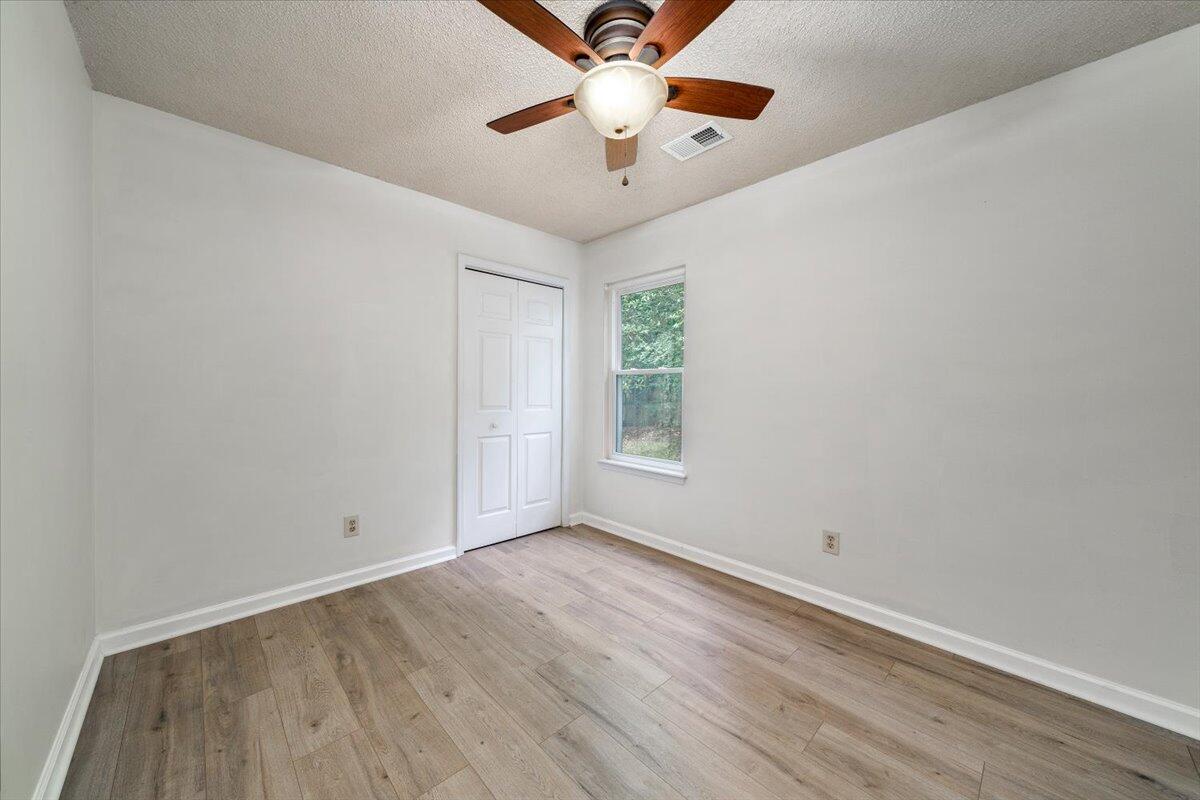 408 White Church Lane