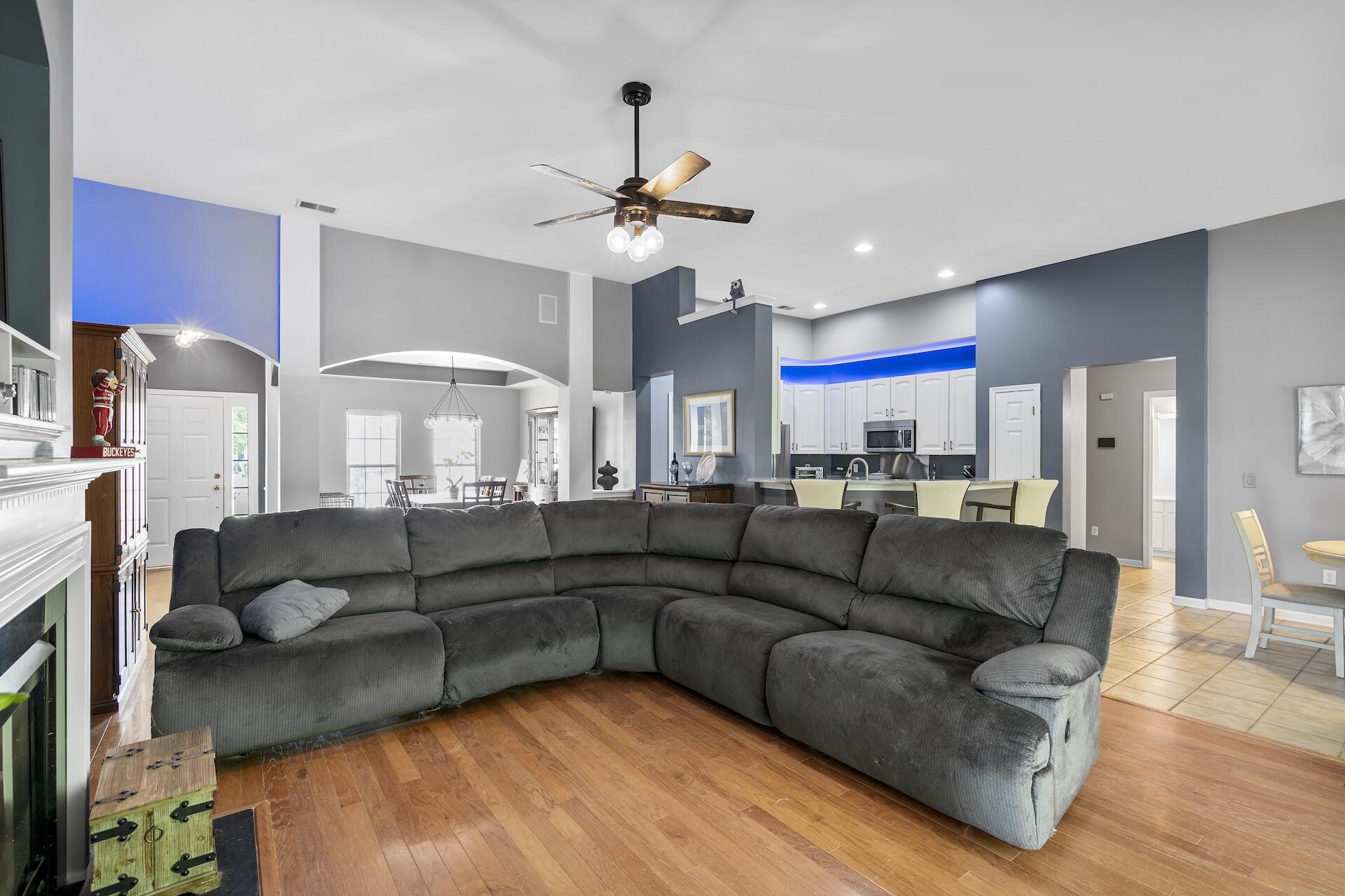 7515 Whispering Oak Drive