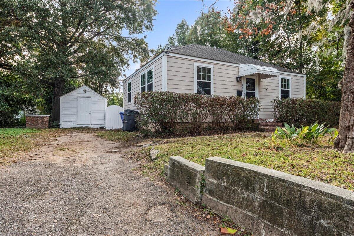 4820 Parkside Drive