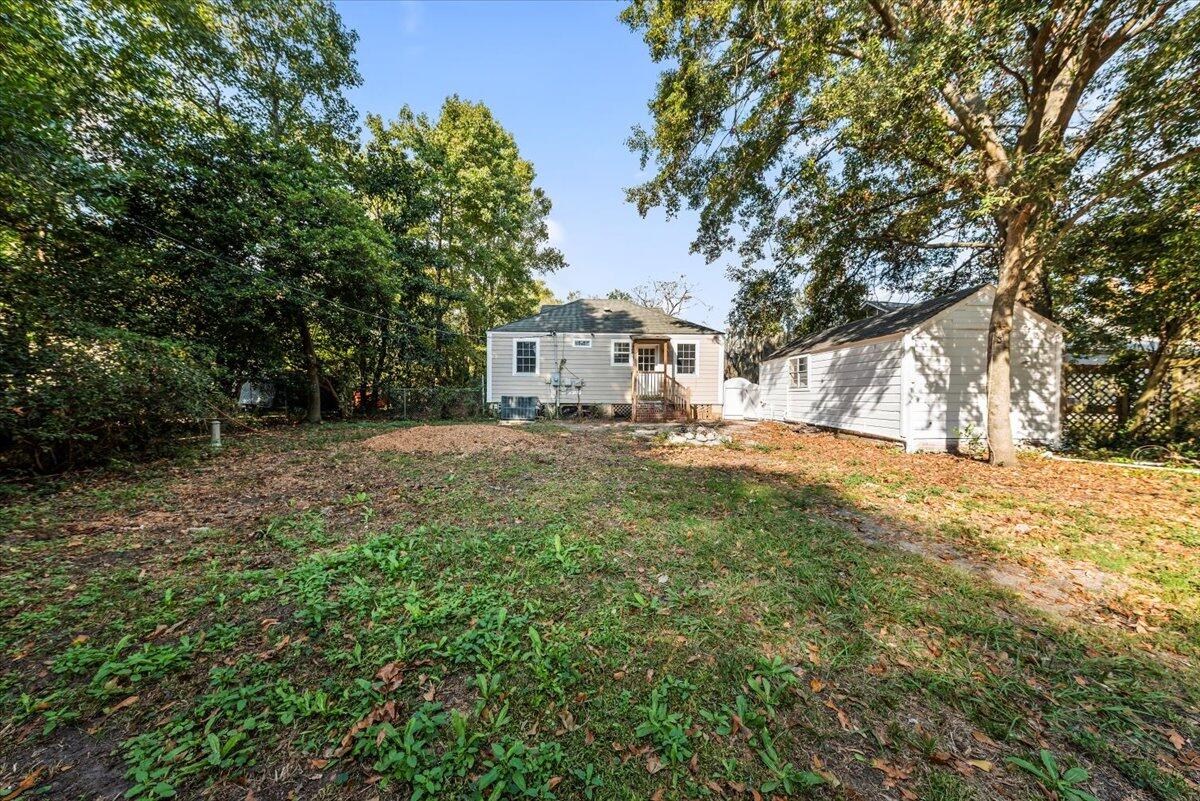 4820 Parkside Drive