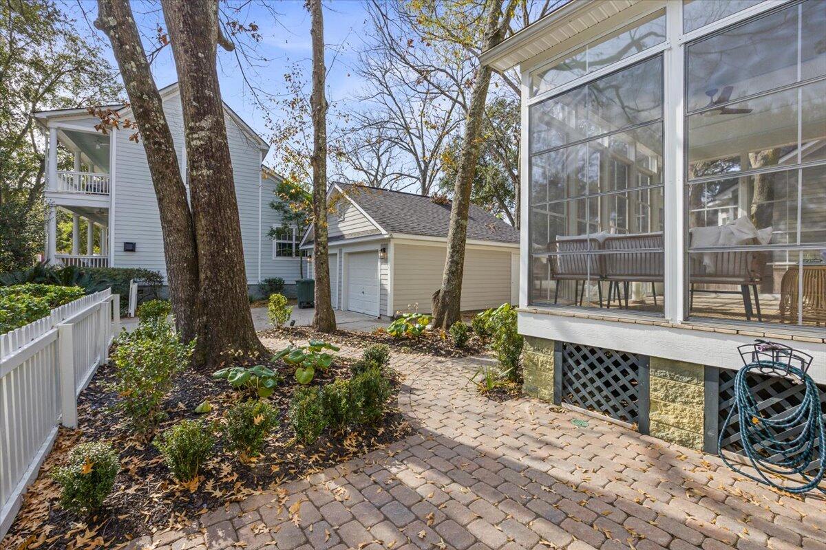 1013 Barfield Street