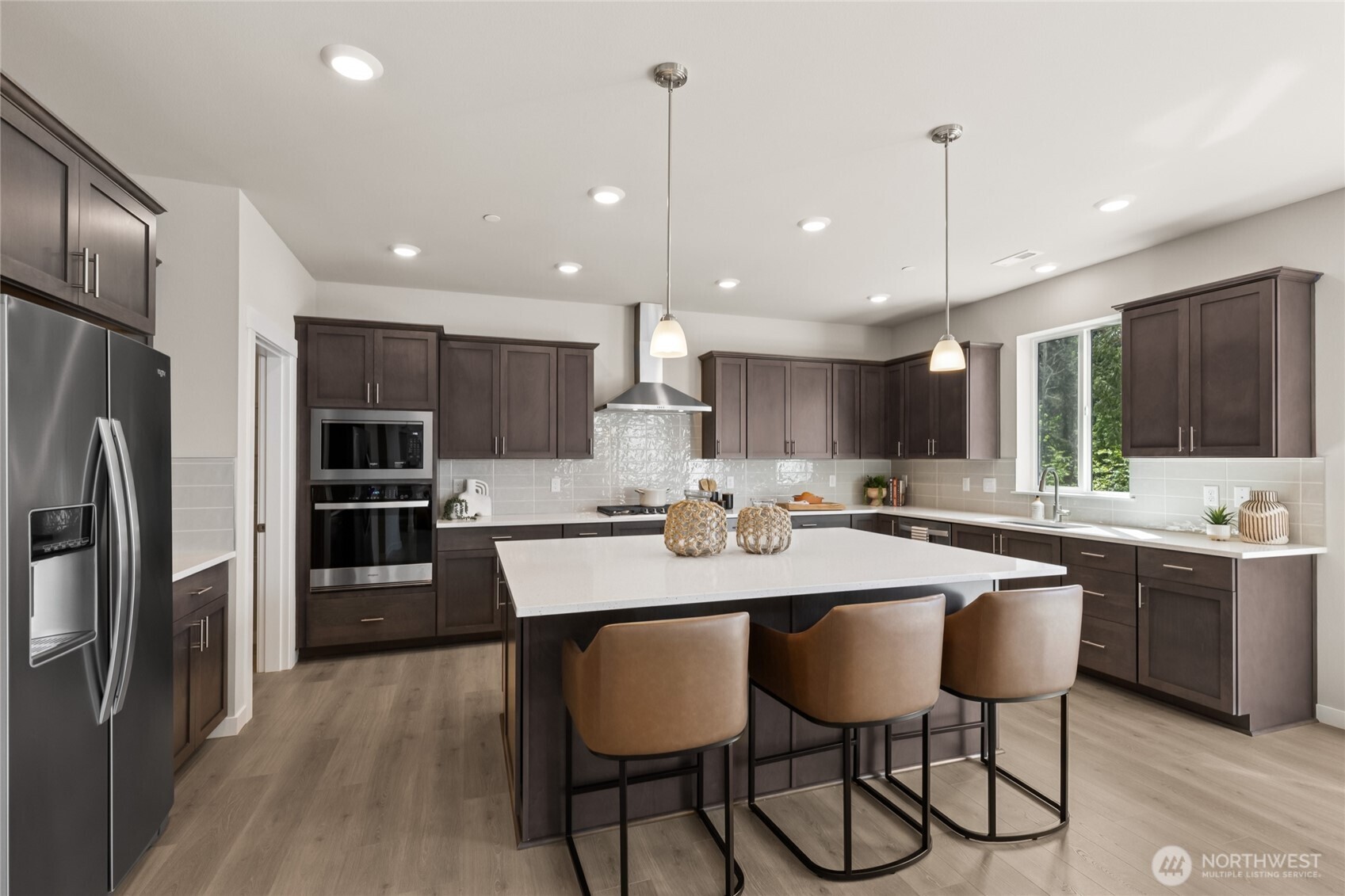 690 SE 11th Place Unit: 8