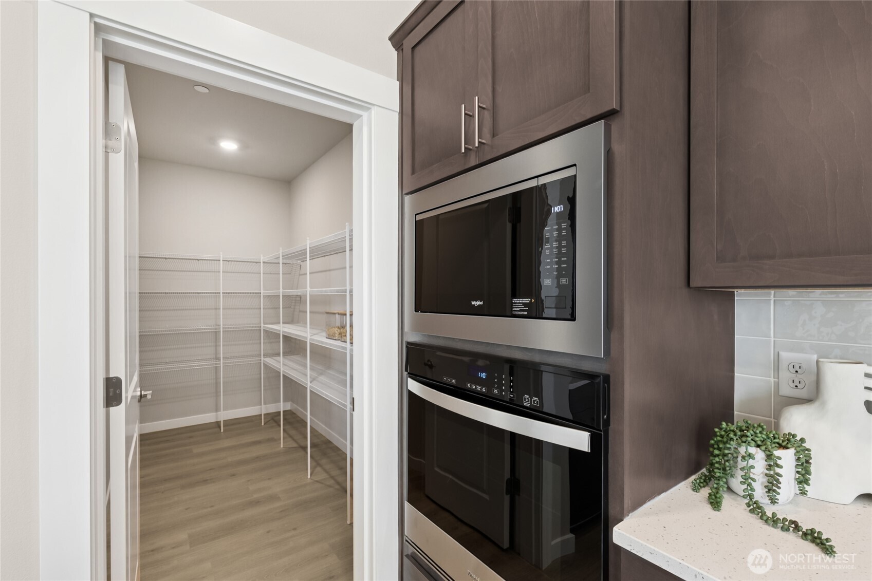 690 SE 11th Place Unit: 8