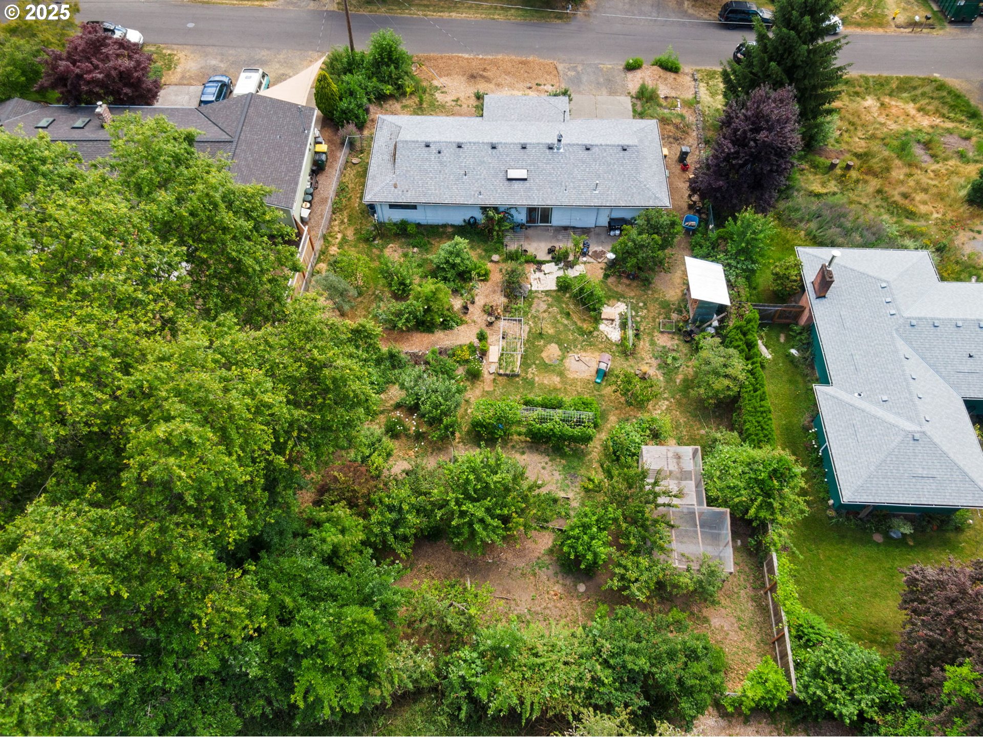 7925 SW 66TH AVE