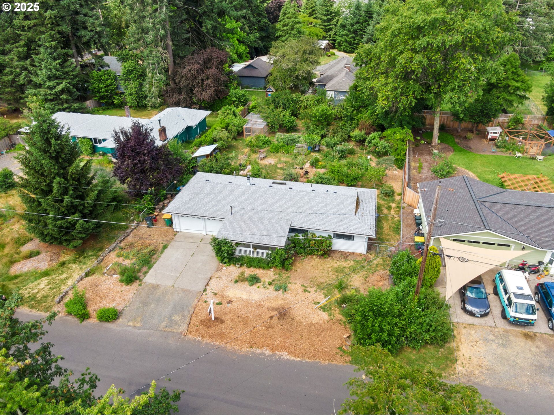 7925 SW 66TH AVE