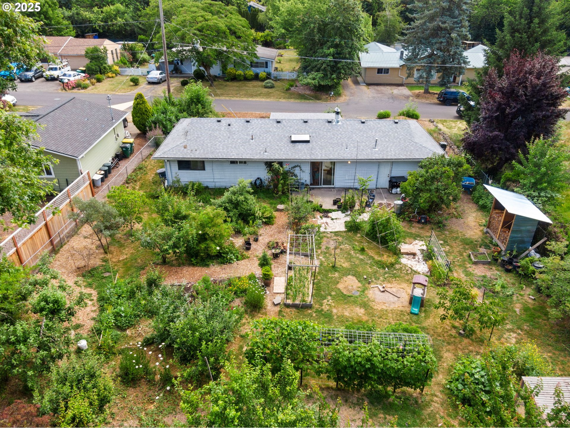 7925 SW 66TH AVE
