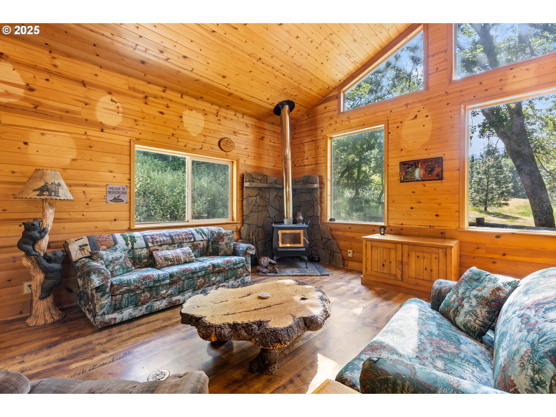 1470 E WILLIS CREEK RD
