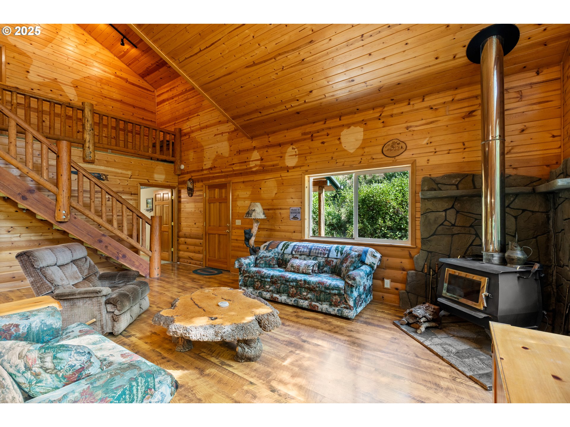 1470 E WILLIS CREEK RD