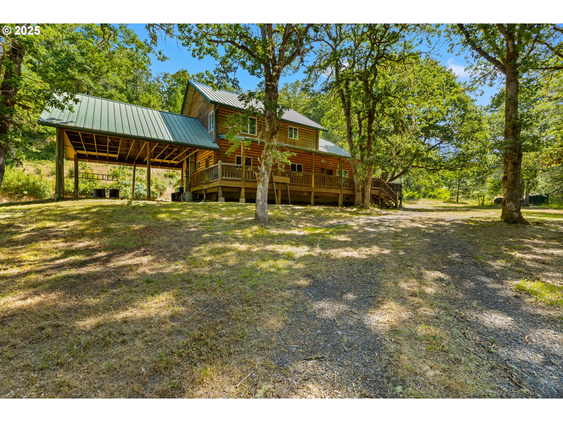 1470 E WILLIS CREEK RD