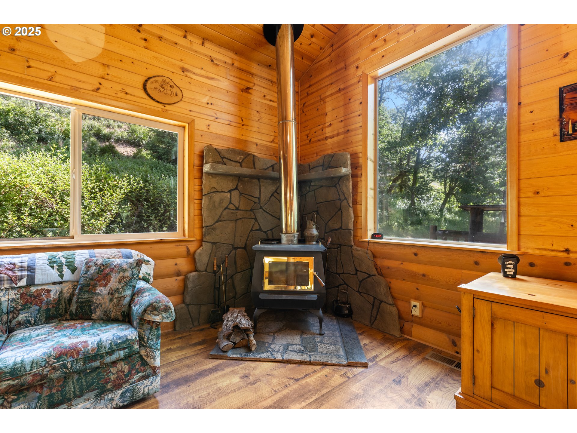 1470 E WILLIS CREEK RD