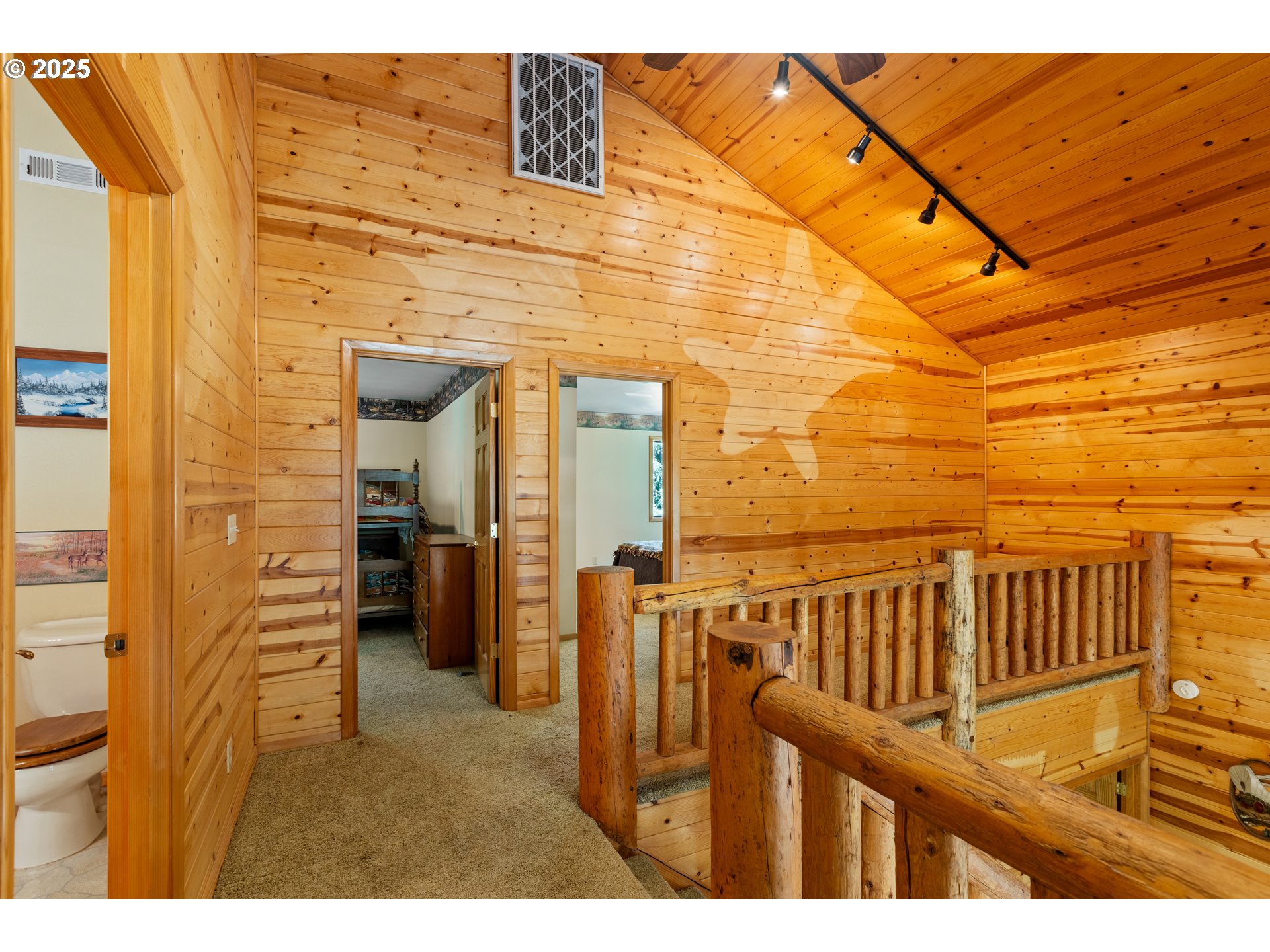 1470 E WILLIS CREEK RD