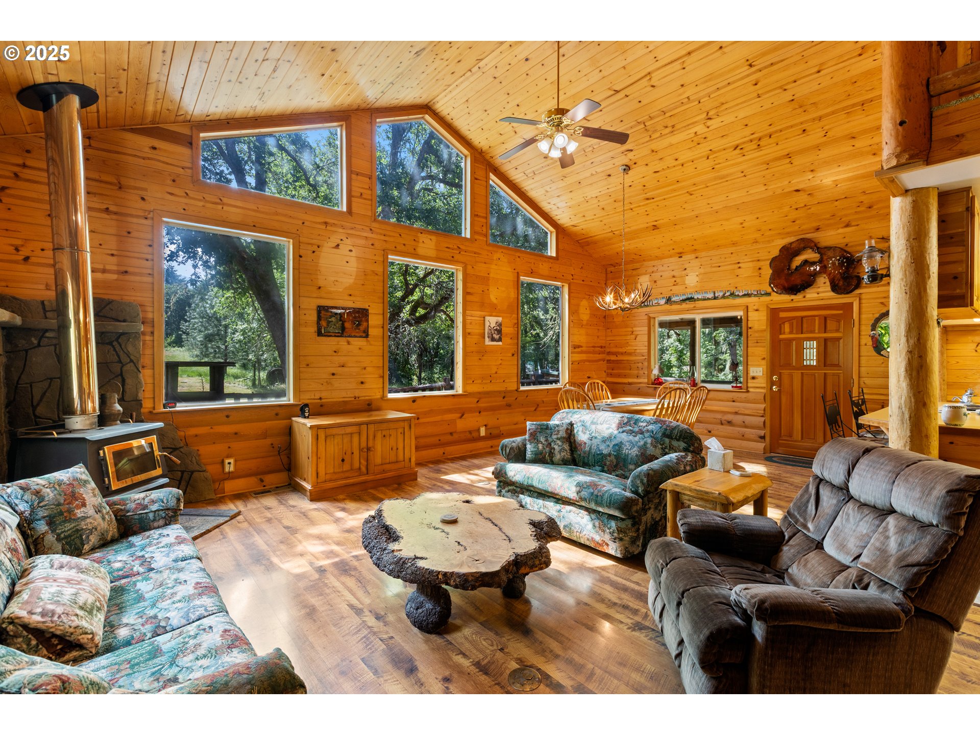 1470 E WILLIS CREEK RD