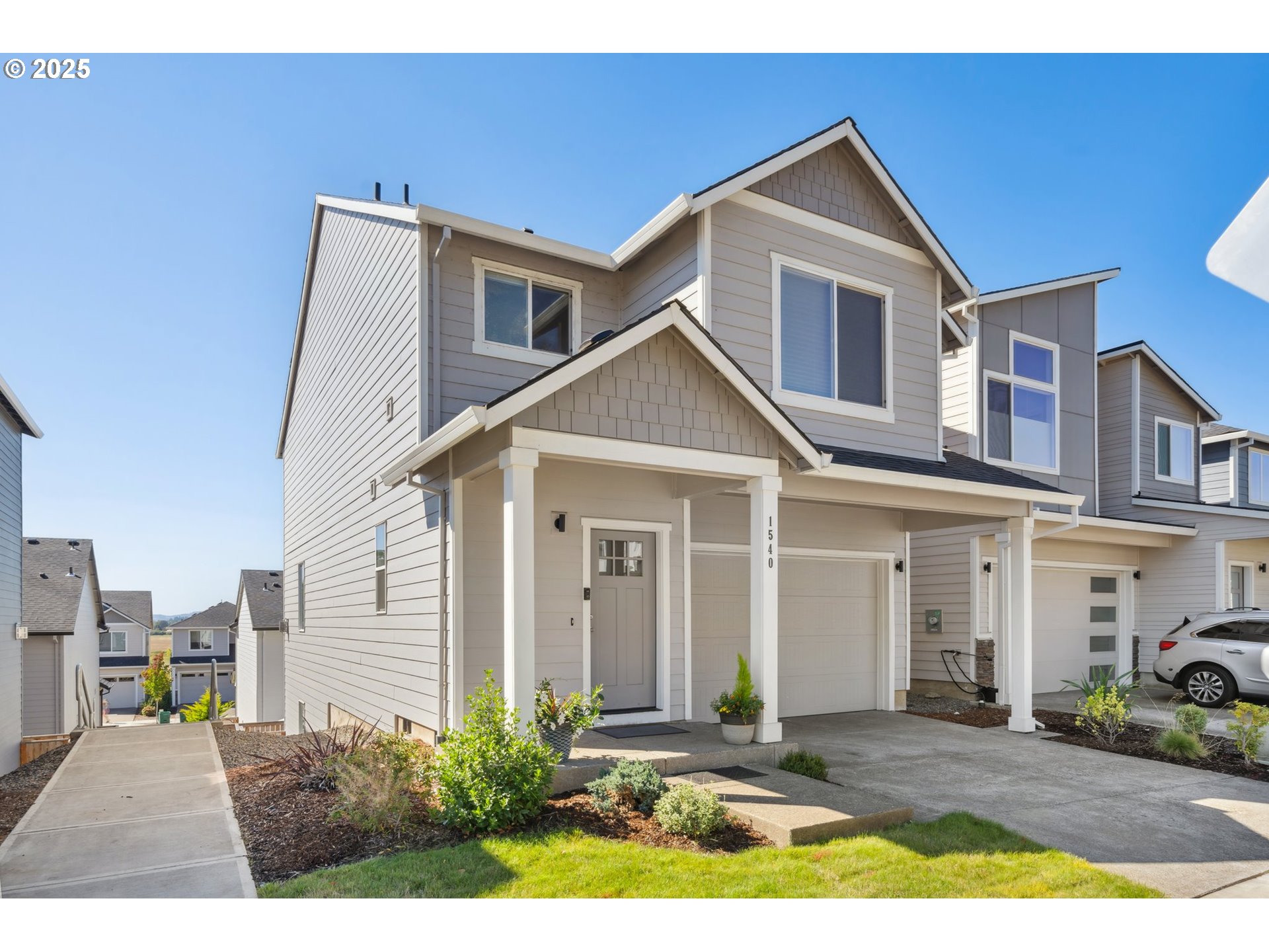1540 19TH AVE
