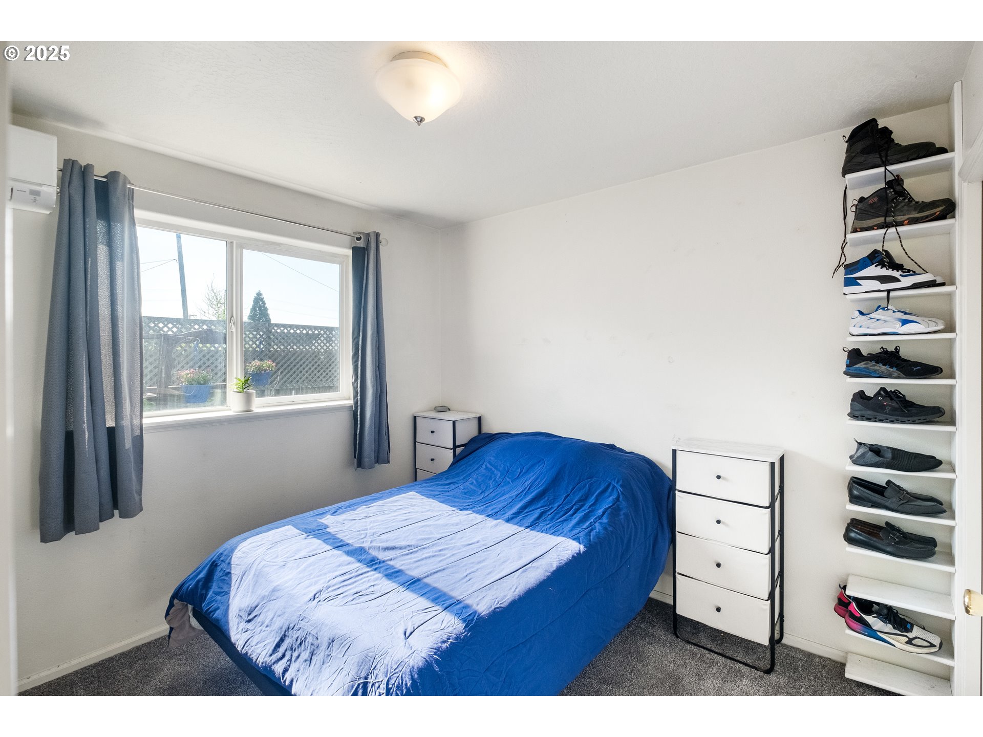 426 S 42ND PL