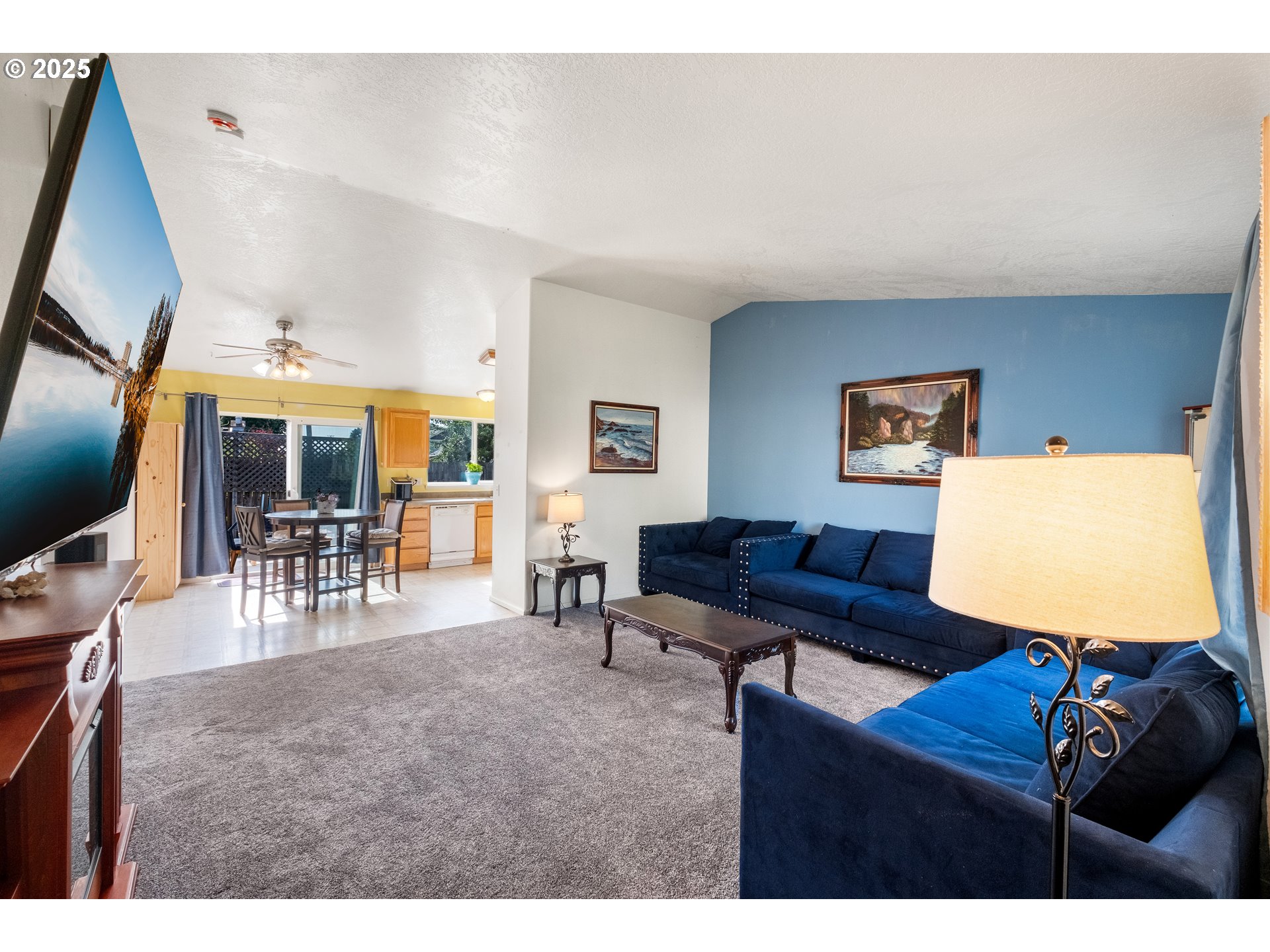 426 S 42ND PL