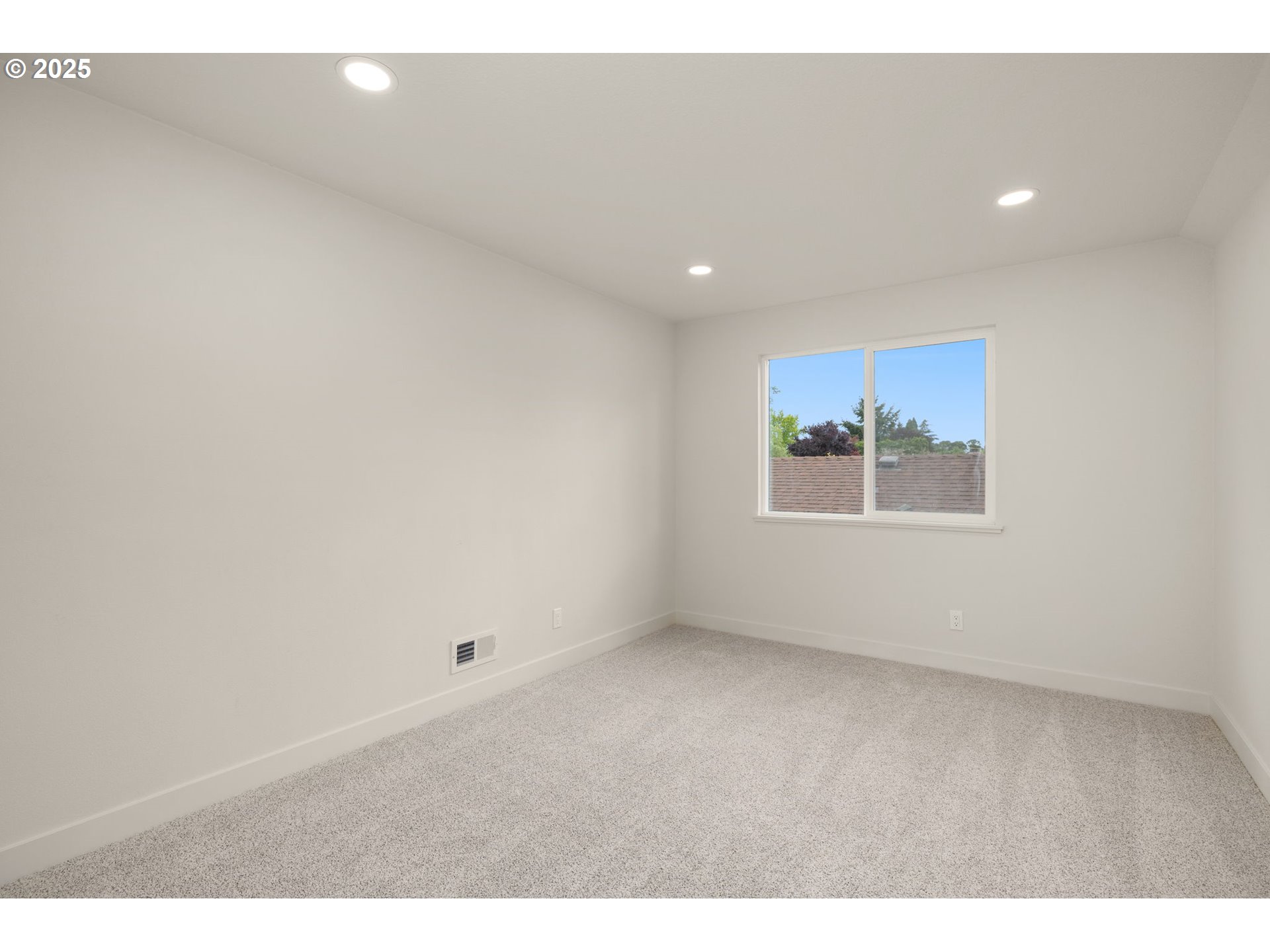 18090 NW AVALON DR