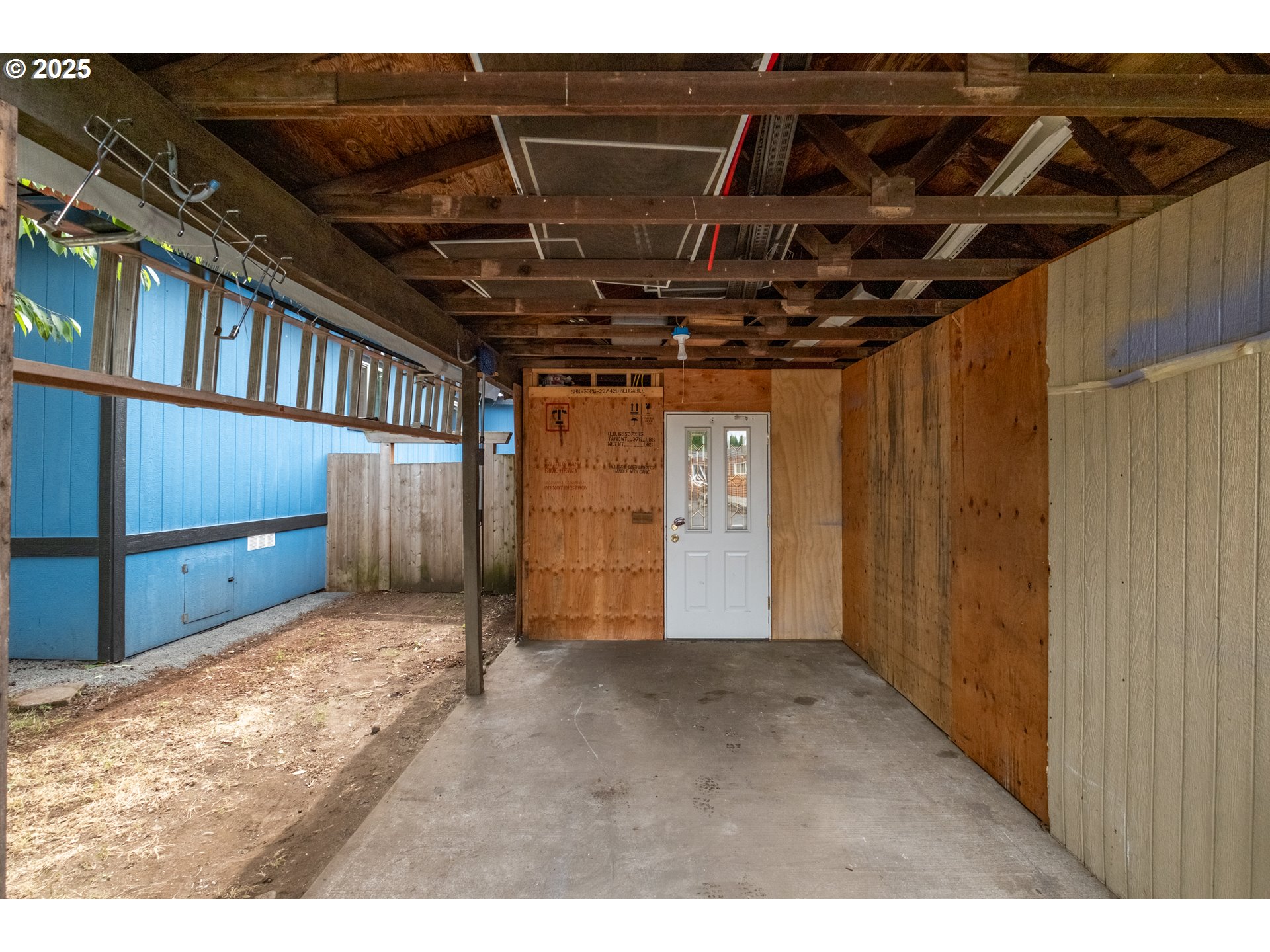 9874 SE Golf Club Rd 9