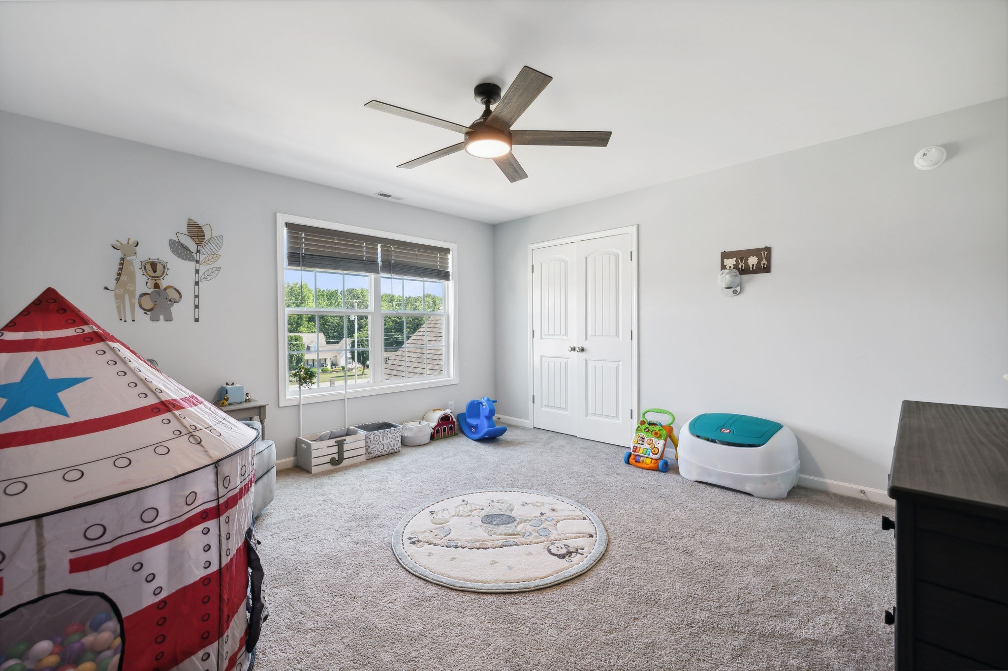 212 Pine Creek Dr