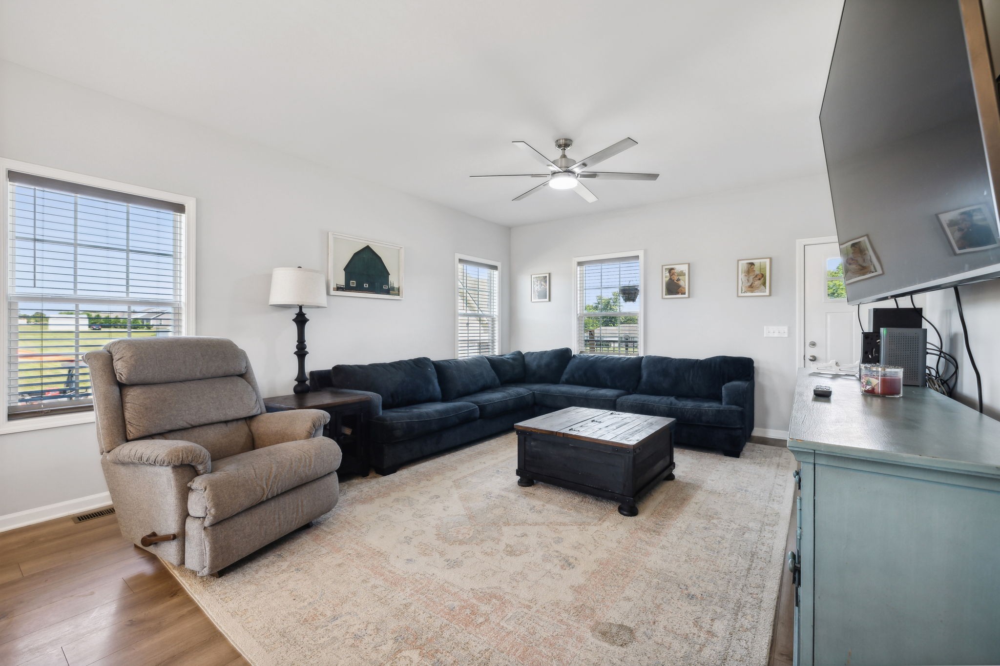 212 Pine Creek Dr