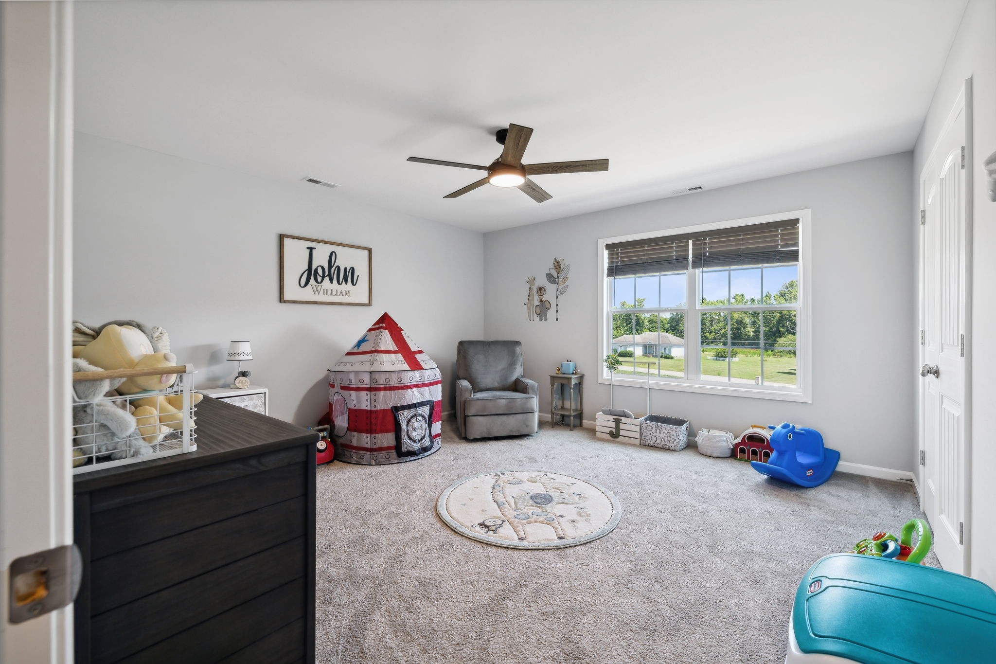 212 Pine Creek Dr
