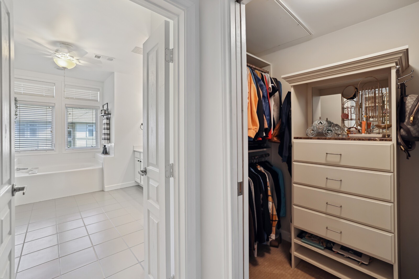 320 Old Hickory Blvd Unit: 2006