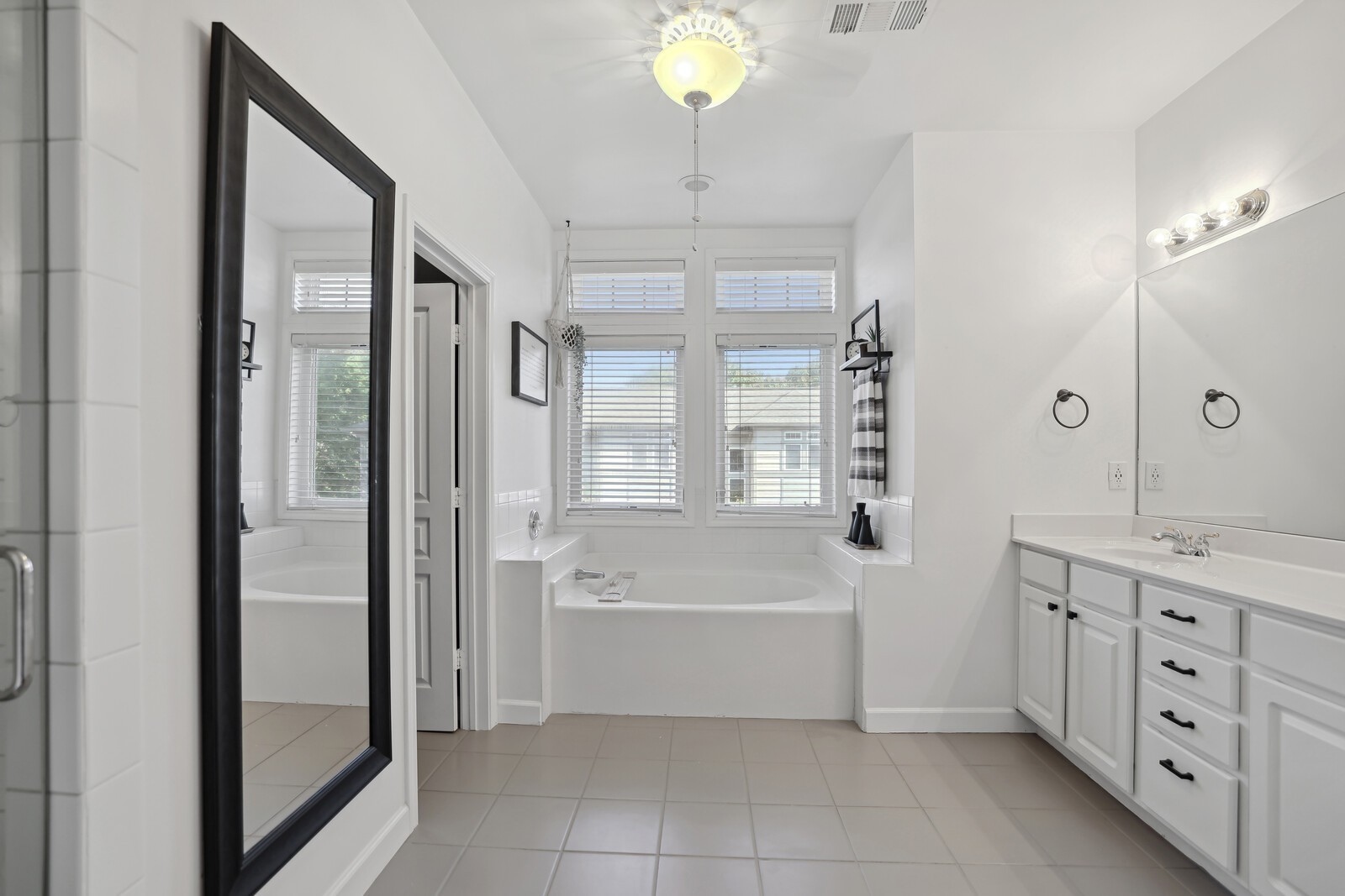 320 Old Hickory Blvd Unit: 2006