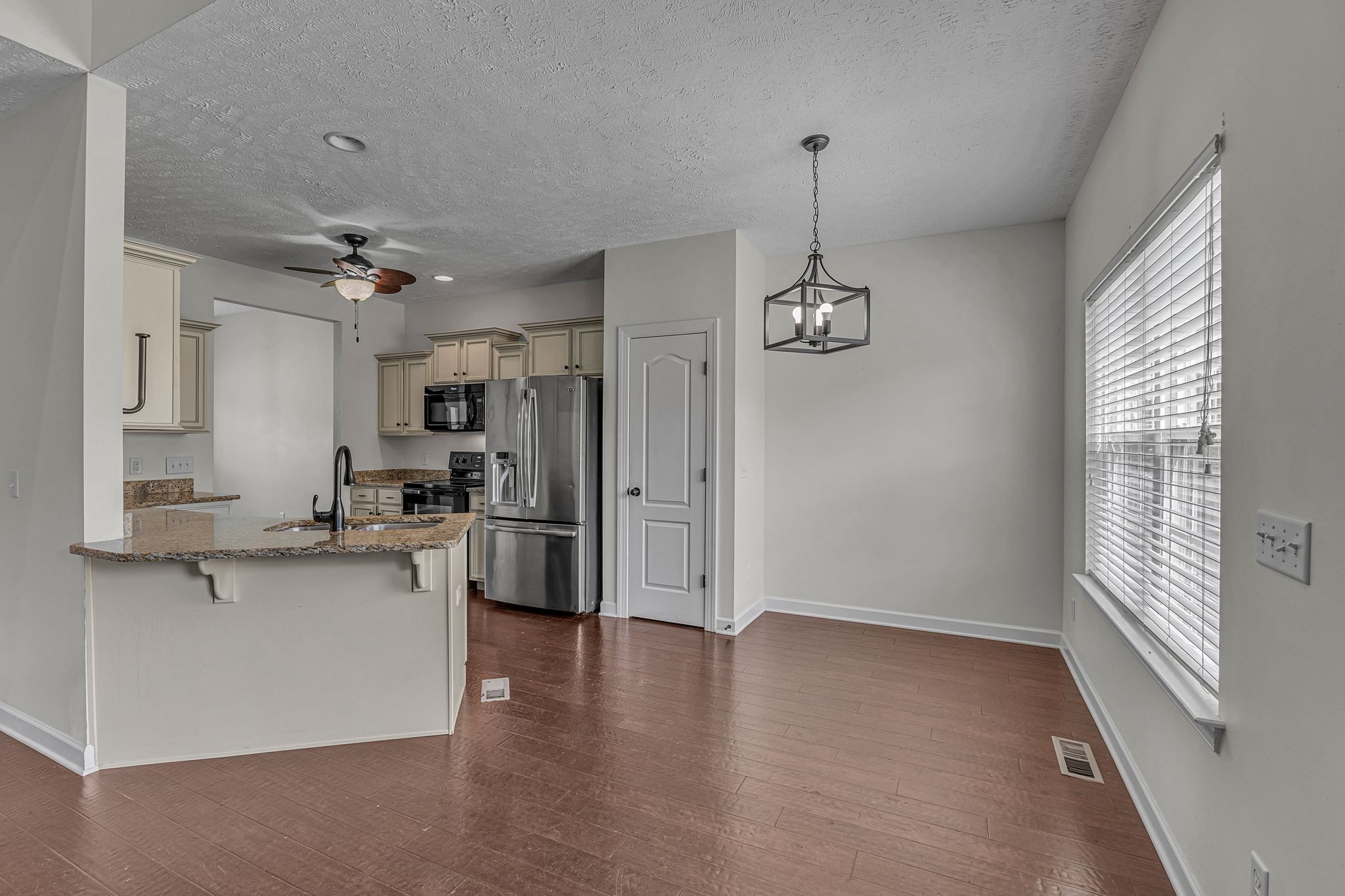 1543 Sunbeam Dr